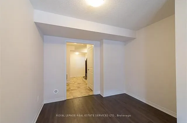 229 Ellen Davidson Dr — Photo 2