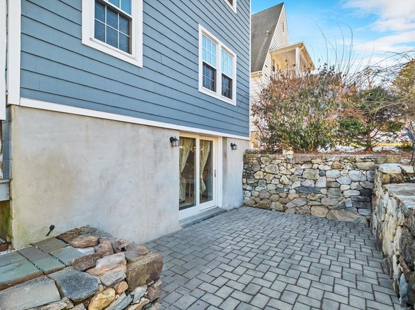 stamford-connecticut-177200830 picture