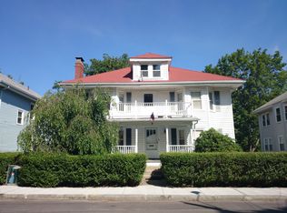 9 Oriole St, West Roxbury, MA 02132