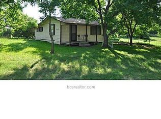 3413 Colson Rd, Bryan, TX 77808