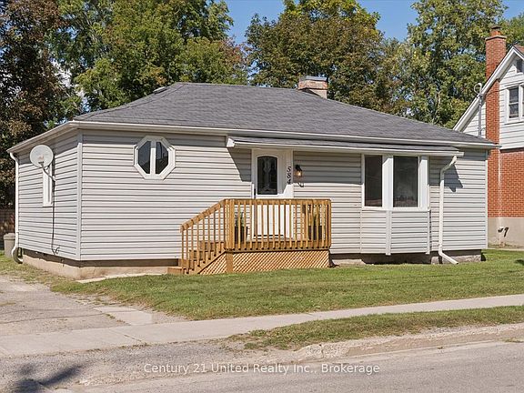 2nd image of 584 Wolfe St