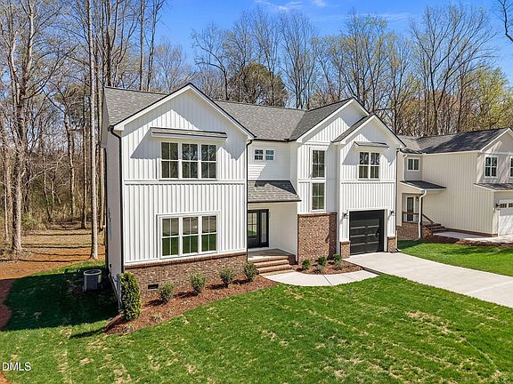 2nd image of 409 Winding Wood Dr