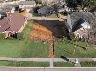 4304 Saugus Dr, Grand Prairie, TX 75052