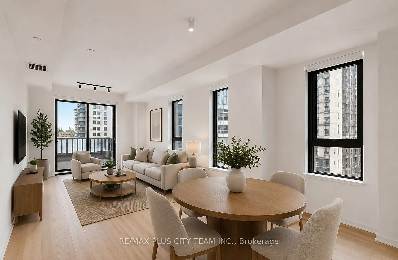 2 bed, $2,554 — Photo 4