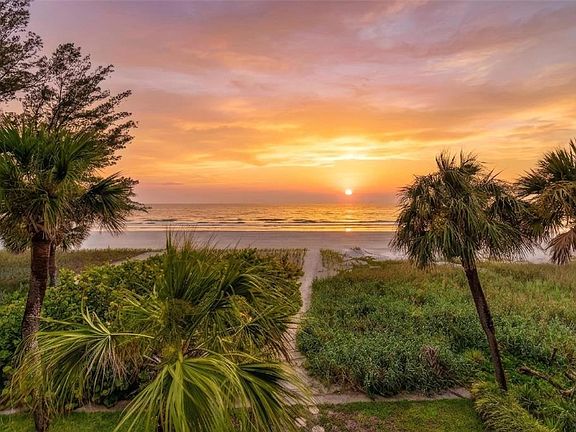 4th image of 300 BEACH TRAIL #201