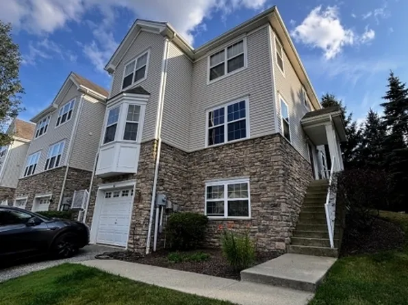 41 Indian Field Dr, Hardyston Twp., NJ 07419