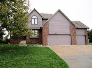 2534 N Bellwood Ct, Wichita, KS 67205