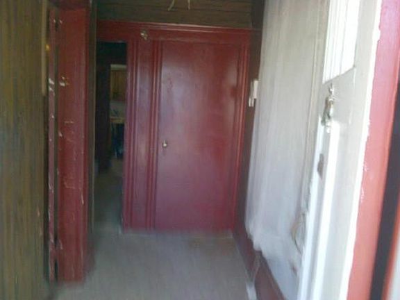 2nd image of 1613 Charleston Ave