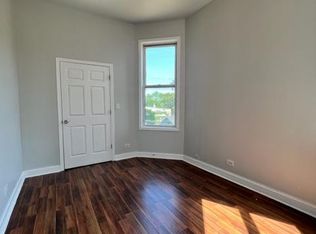 6633 S Langley Ave #3, Chicago, IL 60637
