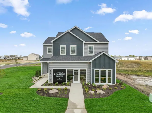 912 Sandy Dr, Jordan, MN 55352