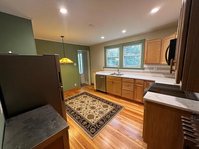 67 Grand Blvd #1 — Photo 3