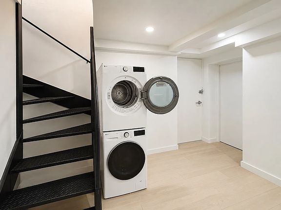 5th image of 280 Mulberry St #1AA