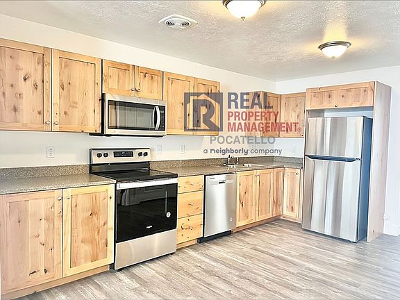 2nd image of 251 W Linden Ave #108