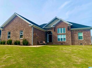 90 Overlook Rdg, Lincoln, AL 35096