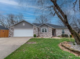 2601 S 43rd St, Springdale, AR 72762