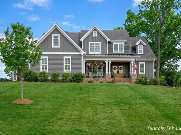 385 Lissara Lodge Dr, Lewisville, NC 27023