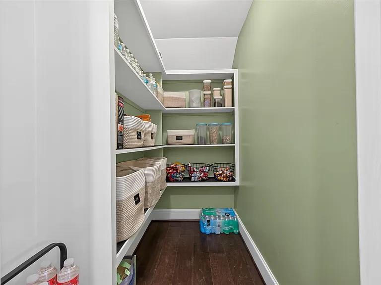 746 Stone Mountain Dr — Photo 24