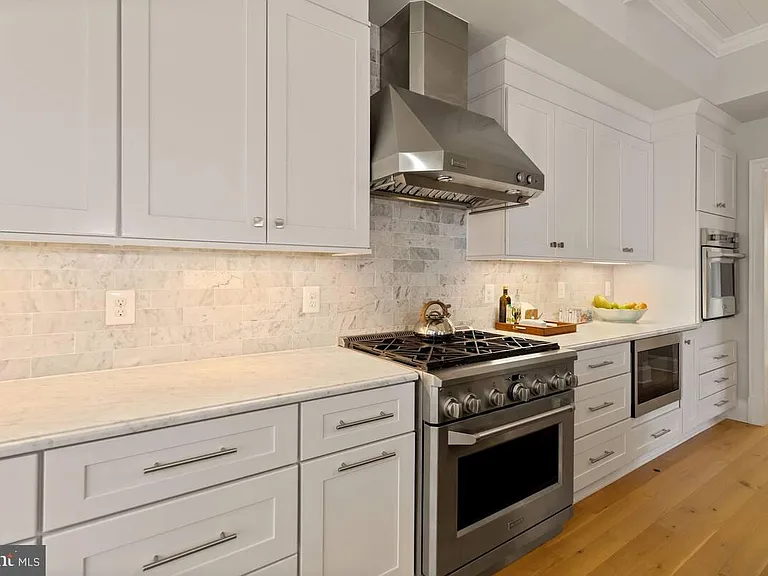 4917 Bayard Blvd — Photo 15