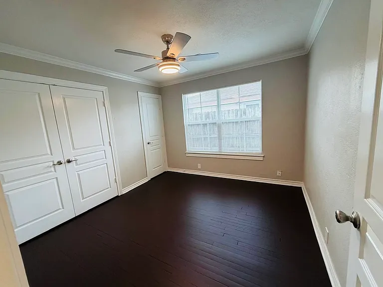 5080 Browning Dr — Photo 11