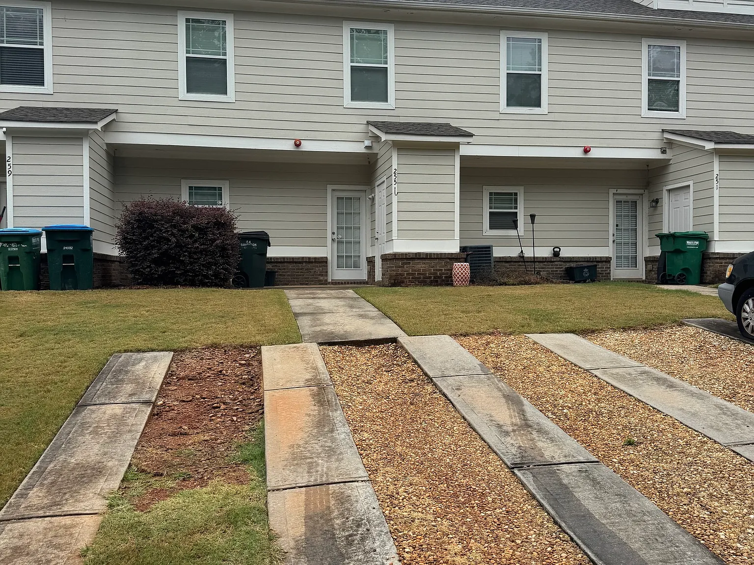 3 bed, 3.5 bath, 1518 sqft, $1,850 — Photo 4