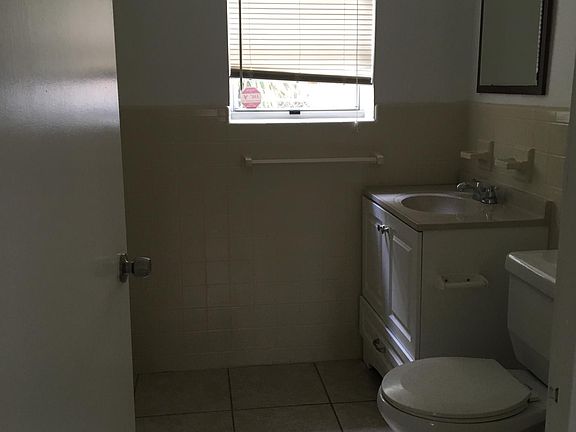 3rd image of 5055 SW 28th Ter #N