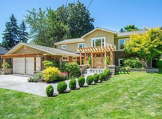 3117 110th Ave SE, Bellevue, WA 98004