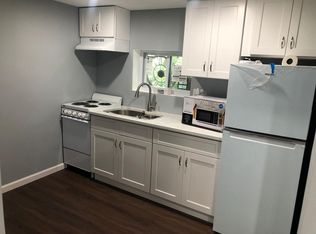 12 Sutherland Rd, Hicksville, NY 11801