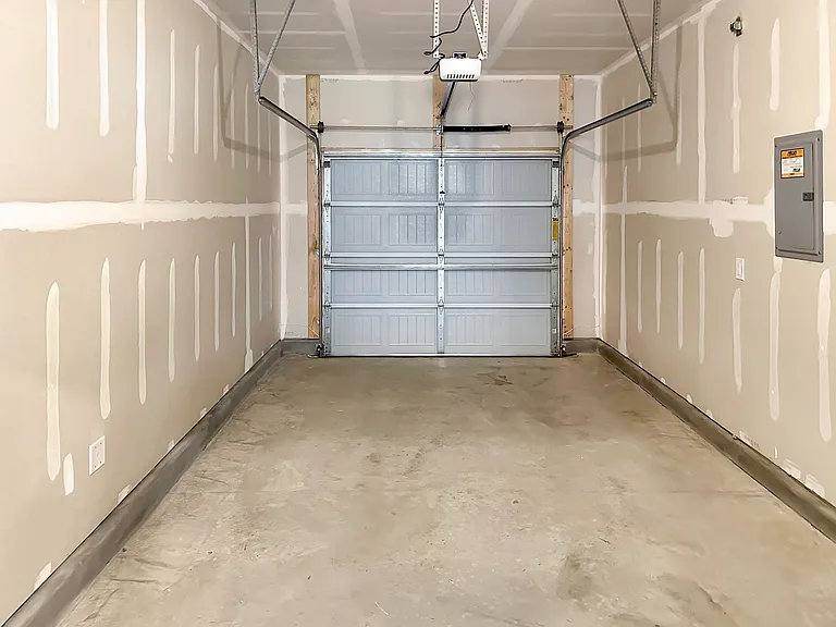 515 Fran Dr — Photo 18