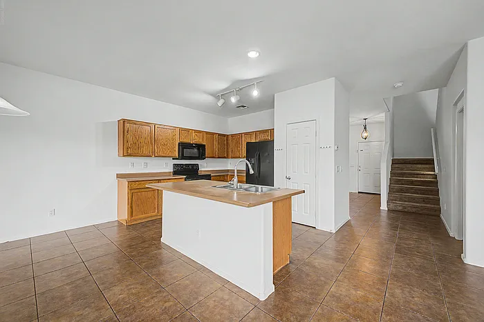14165 W Crocus Dr — Photo 18