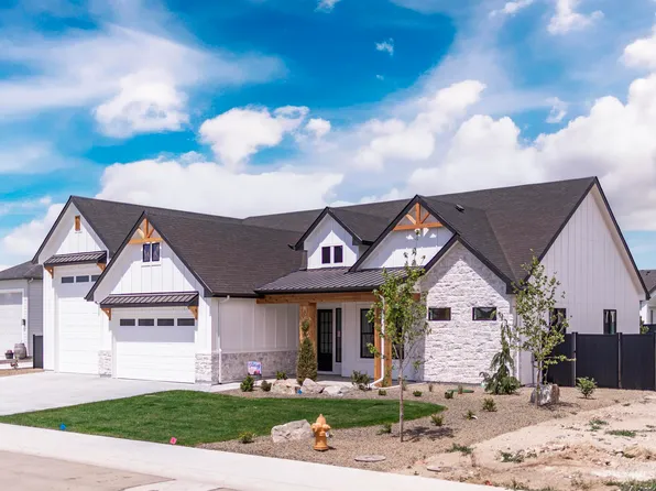 7214 E Merlin Hawk Ct, Nampa, ID 83686