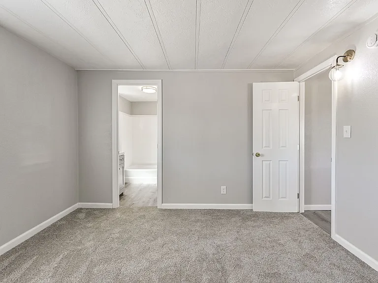 4453 Maia Way — Photo 41