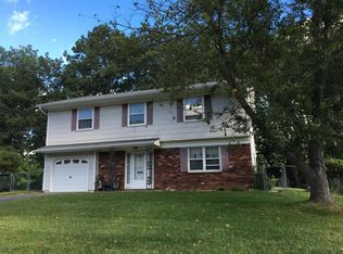 63 Newbury Rd, Howell, NJ 07731
