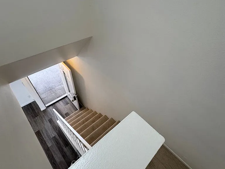 2780 Orange Ave — Photo 8