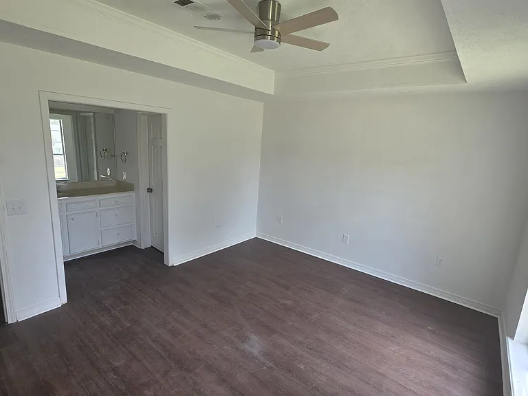 288 Planters Grv — Photo 6