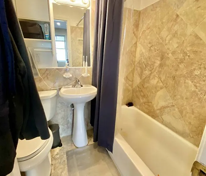 61 Clarendon St #5 — Photo 12