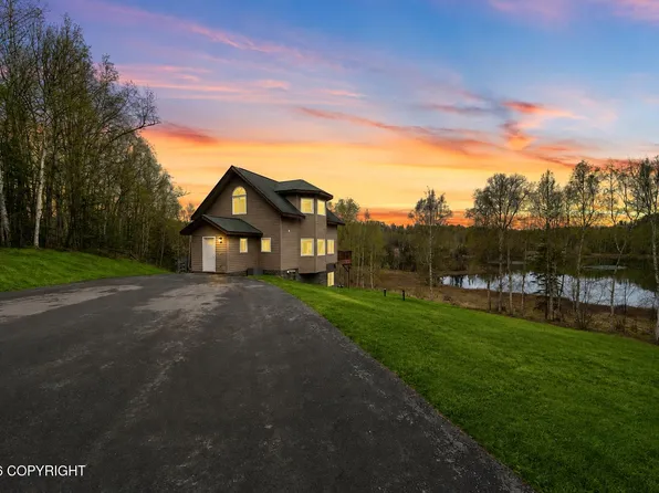16669 W Galena Ct, Big Lake, AK 99652