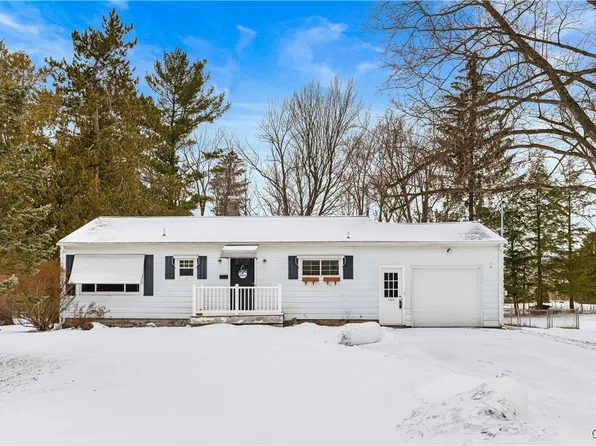 164 Paris Rd, New Hartford, NY 13413