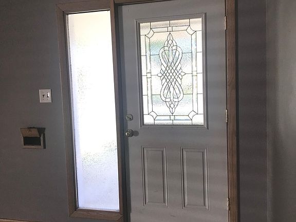 4th image of 9708 S Kolmar Ave
