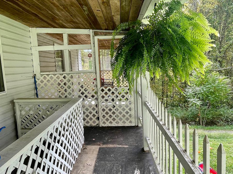 589 Mods Run Rd, Mannington, WV 26582 Zillow