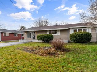 14 Tobermory Rd, Dartmouth, NS B2X 1Z5