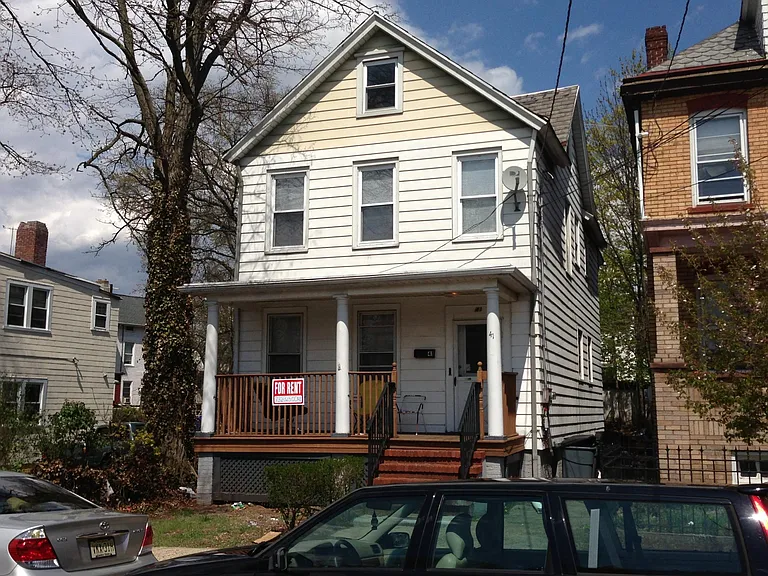 41 High St #2 — Photo 1