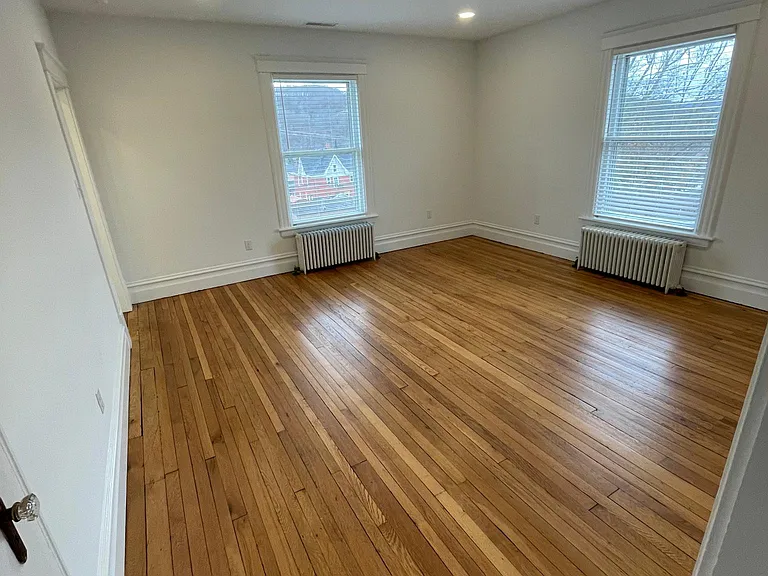296 Pocahontas Ave #B — Photo 9