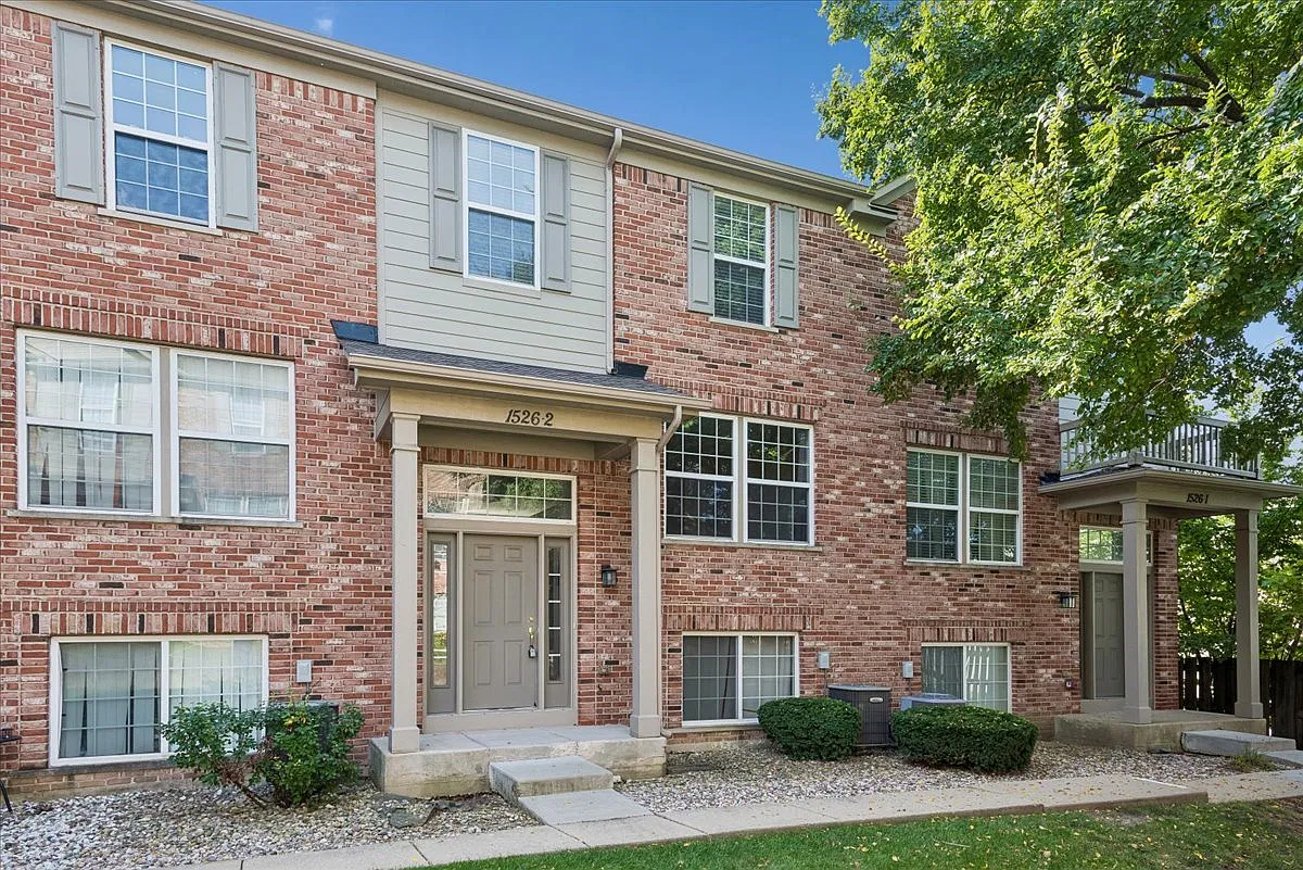 3 bed, 2.5 bath, 1980 sqft, $2,800 — Photo 1