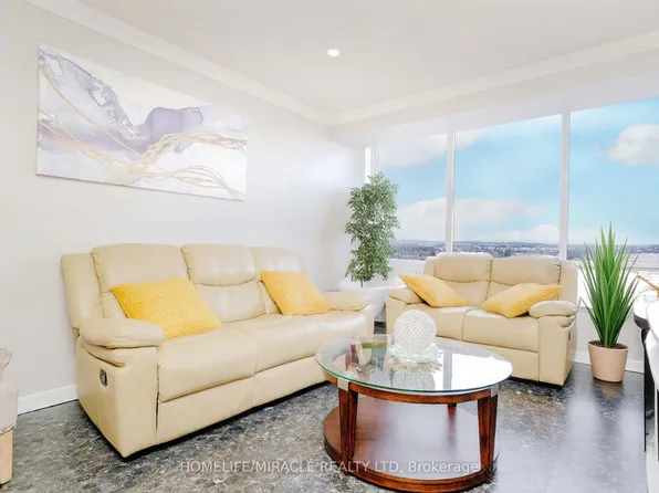 26 Hanover Rd #1705, Brampton, ON L6S 4T2