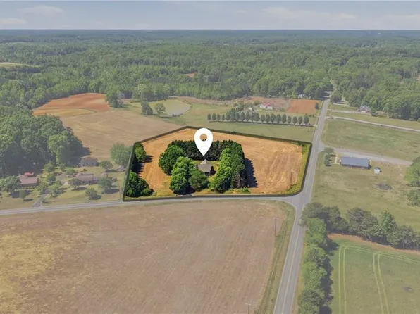 6006 Michael Rd, Mc Leansville, NC 27301
