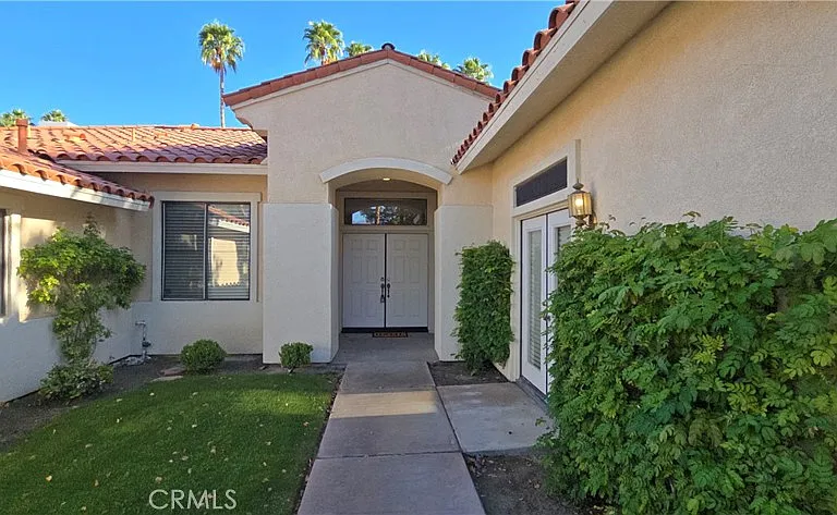 69 San Marino Cir — Photo 3