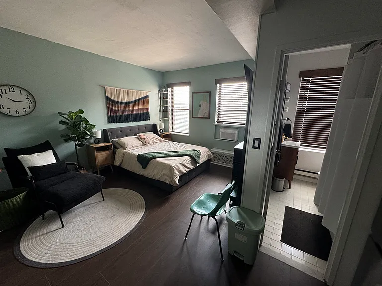 1001 Saint Paul St #3E — Photo 8