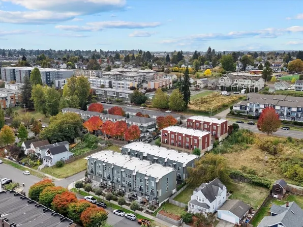 2132 S G Street, Tacoma, WA 98405