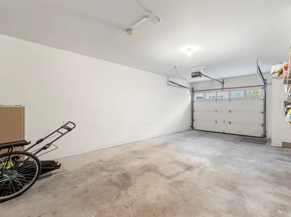 219 South Street image 34 of 45