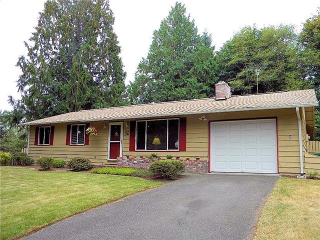 1st image of 427 NE Conifer Dr
